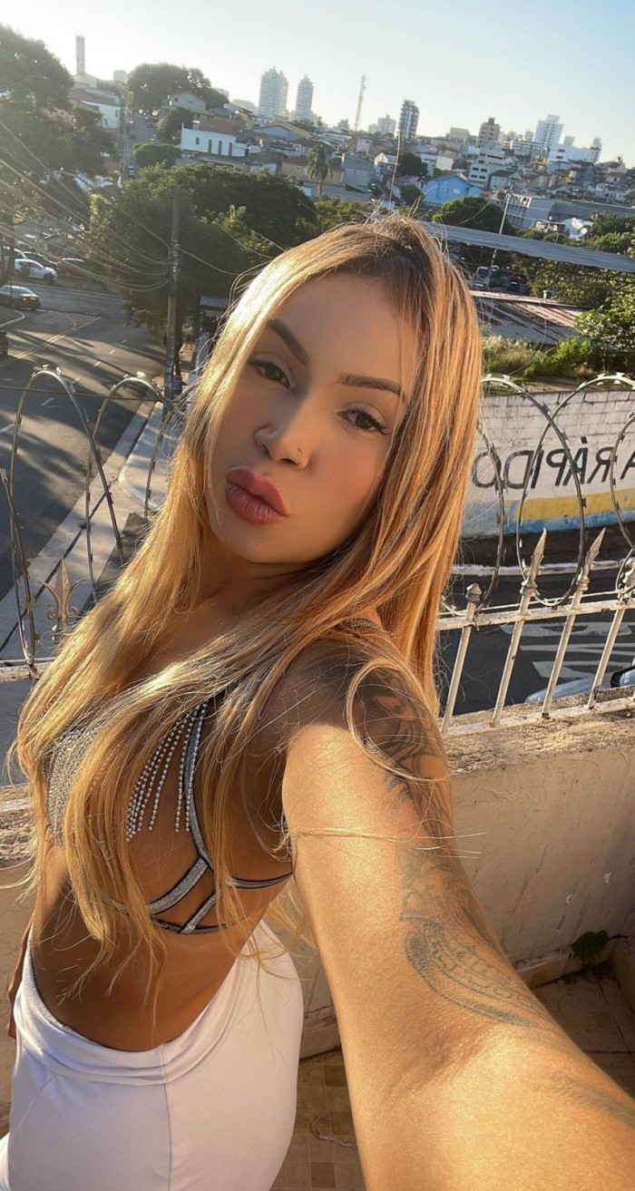 Novedad Karoll Joven Implicada y cañera ven Ya