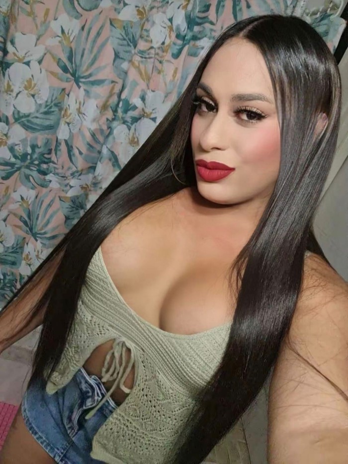 Hola chicos estoy dispuesta a todo solo tu dime