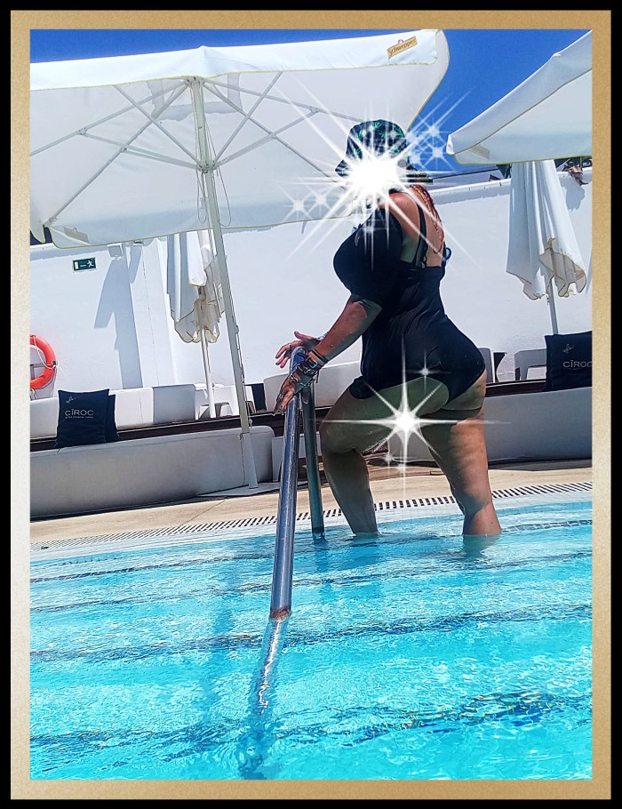 Sevillana en casa amigo bisex bollullos