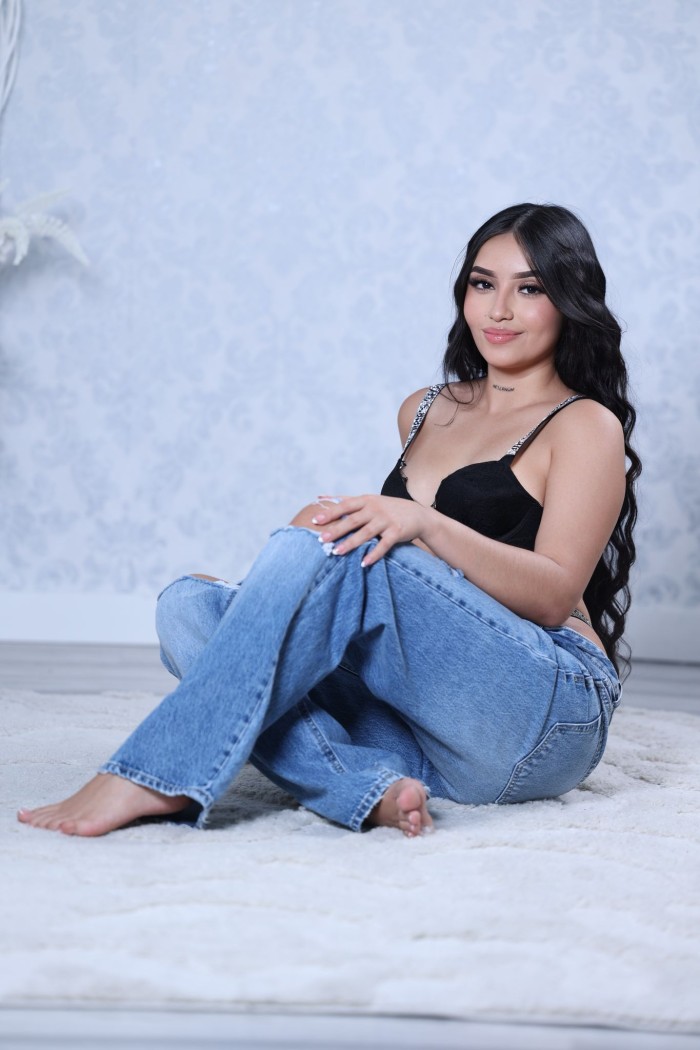 ESCORT VIP MARA  BELLEZA Y ELEGANCIA UNICA  PARA GUSTOS MUY SELECTOS