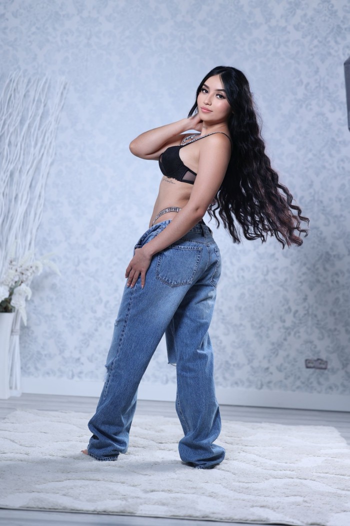 ESCORT VIP MARA BELLEZA Y ELEGANCIA UNICA PARA GUSTOS MUY SELECTOS
