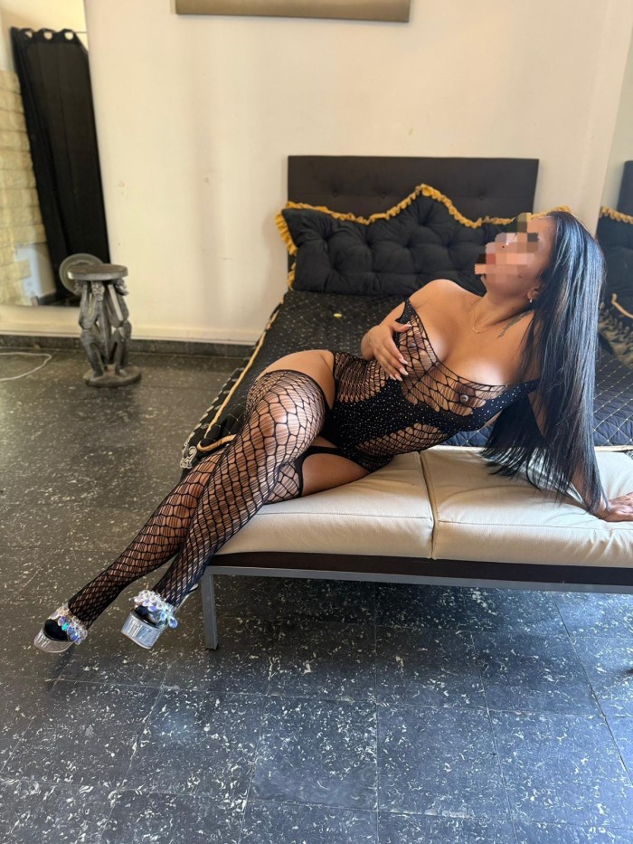 EXOTICA LATINA FIESTERA SALIDAS 24H