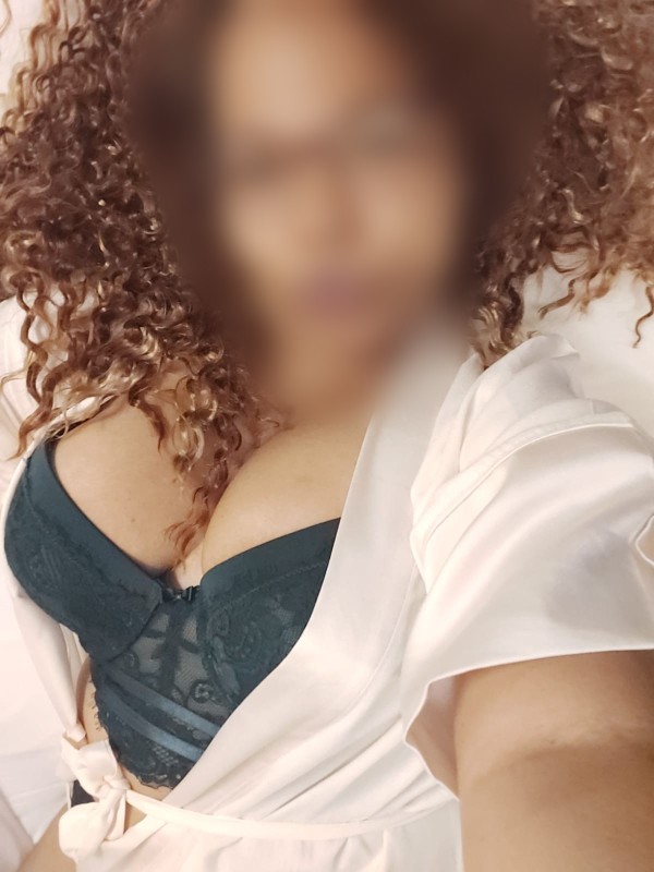 VIOLETA Relaxing body-to-body massages in BENICARLO 1. 100% rea