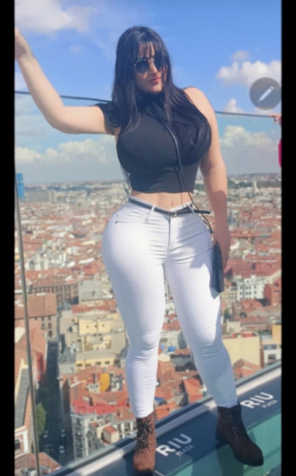 Eyaculación dónde desees full griego y garganta profunda