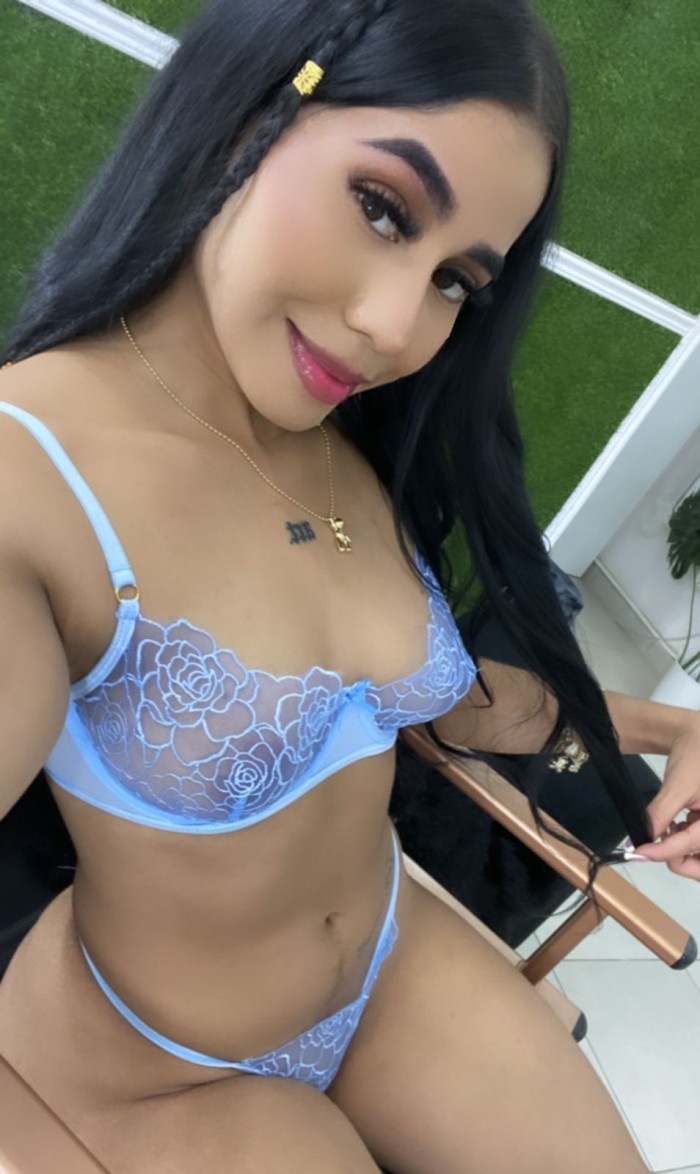 HERMOSA JOVENCITA COLOMBIANA 22 AÑITOS ESTRENO 24H