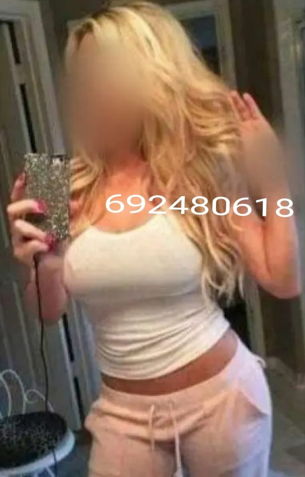 MUJER DE LUJO ENCANTADORA LA MEJOR