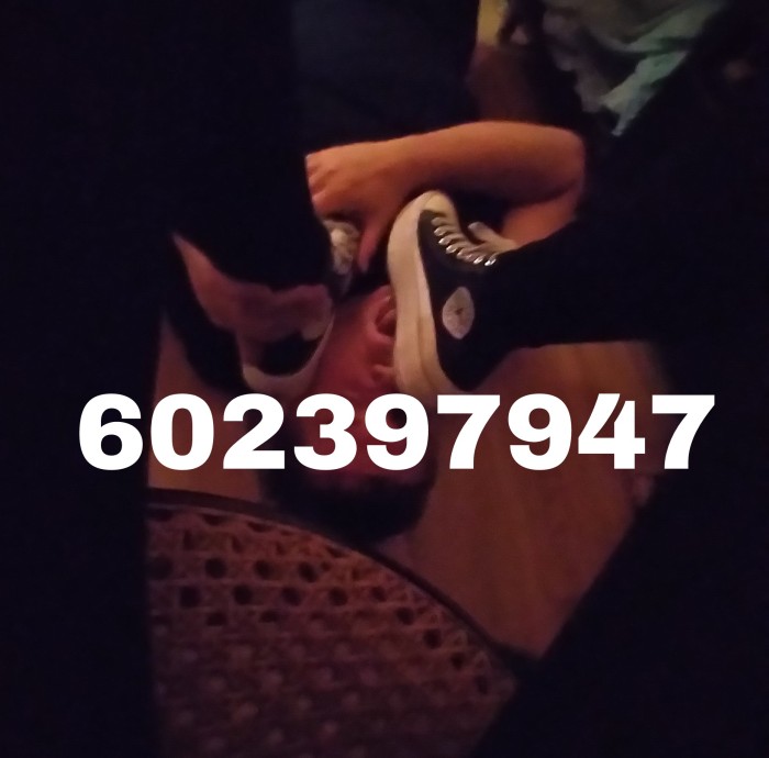 Jovencita delgada en Alcalá de Henares