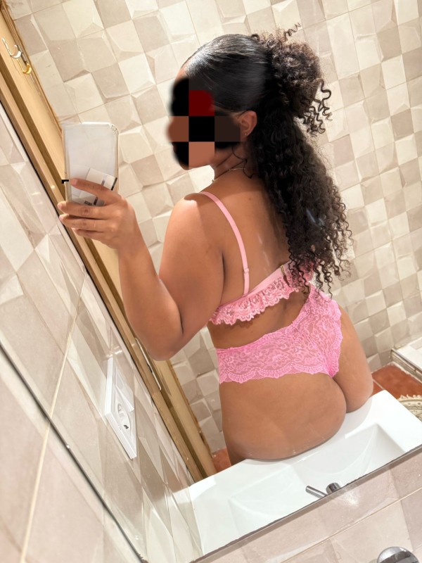 Sofía caliente extrovertida esperando por ti♡