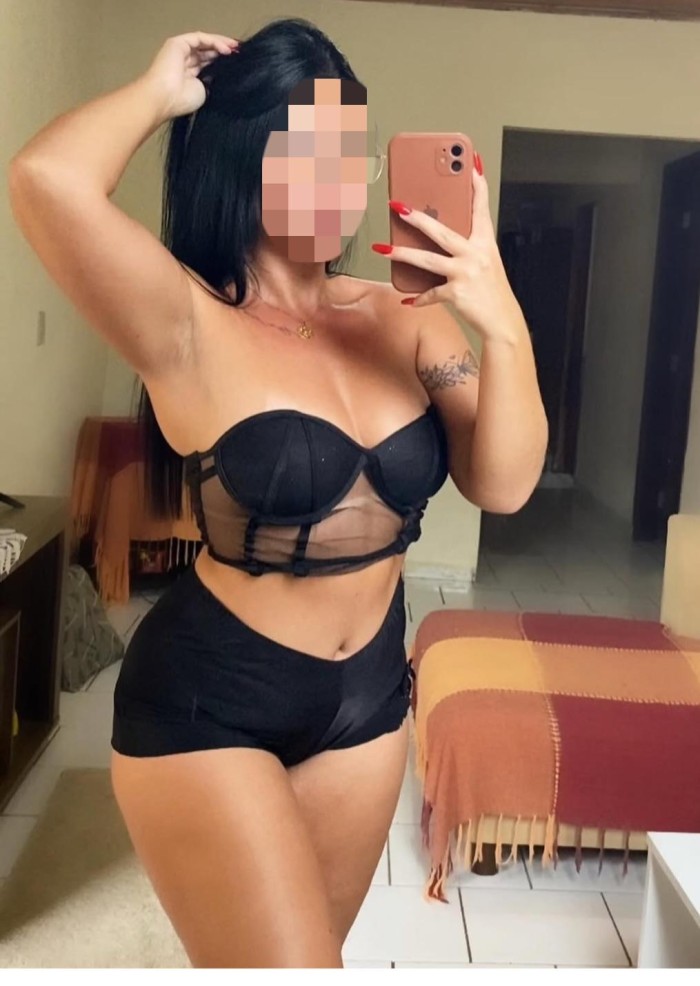 RECIEN LLEGADA FIESTERA GUARRILLA MORBOSA