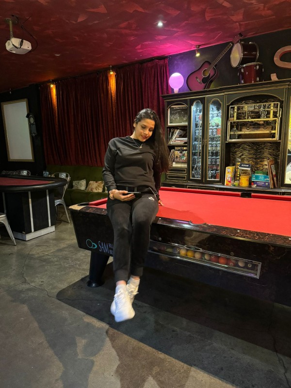 HERMOSA LATINA JOVENCITA TRATO DE NOVIOS EN TETUÁN SOLO SALIDAS