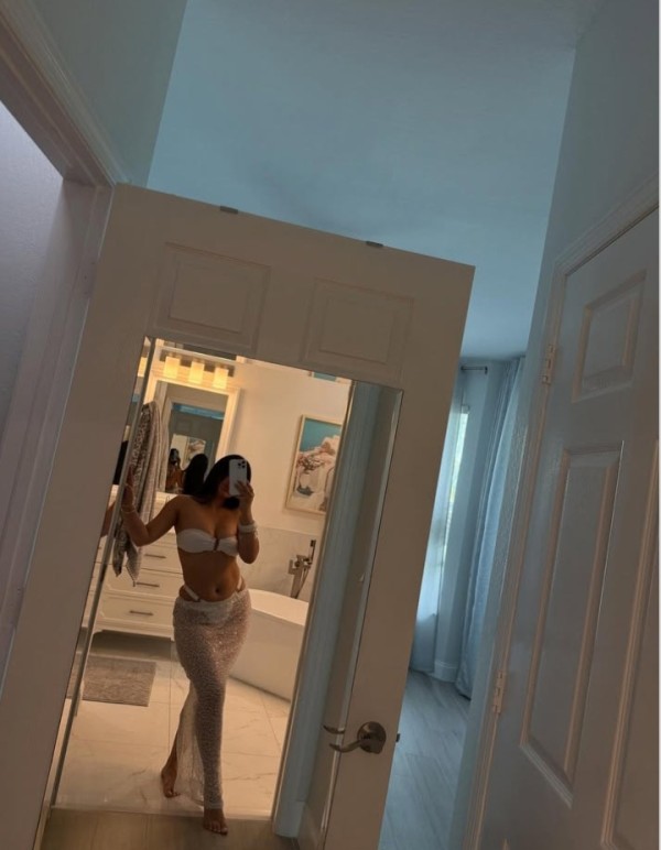 HERMOSA LATINA JOVENCITA TRATO DE NOVIOS EN TETUÁN SOLO SALIDAS