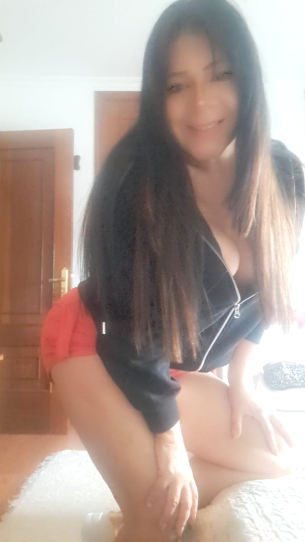 Esmeralda, colombiana novedad impresionante en Ore