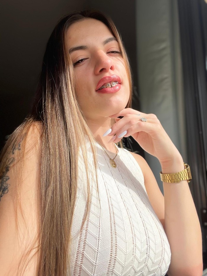 Super novedad española 19 añitos