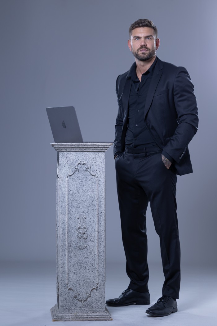 ACTOR XXX DISPONIBLE