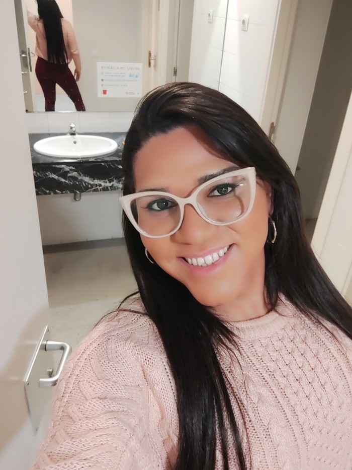 Diosa latina viciosa fogosa disponible BCNETA 24h