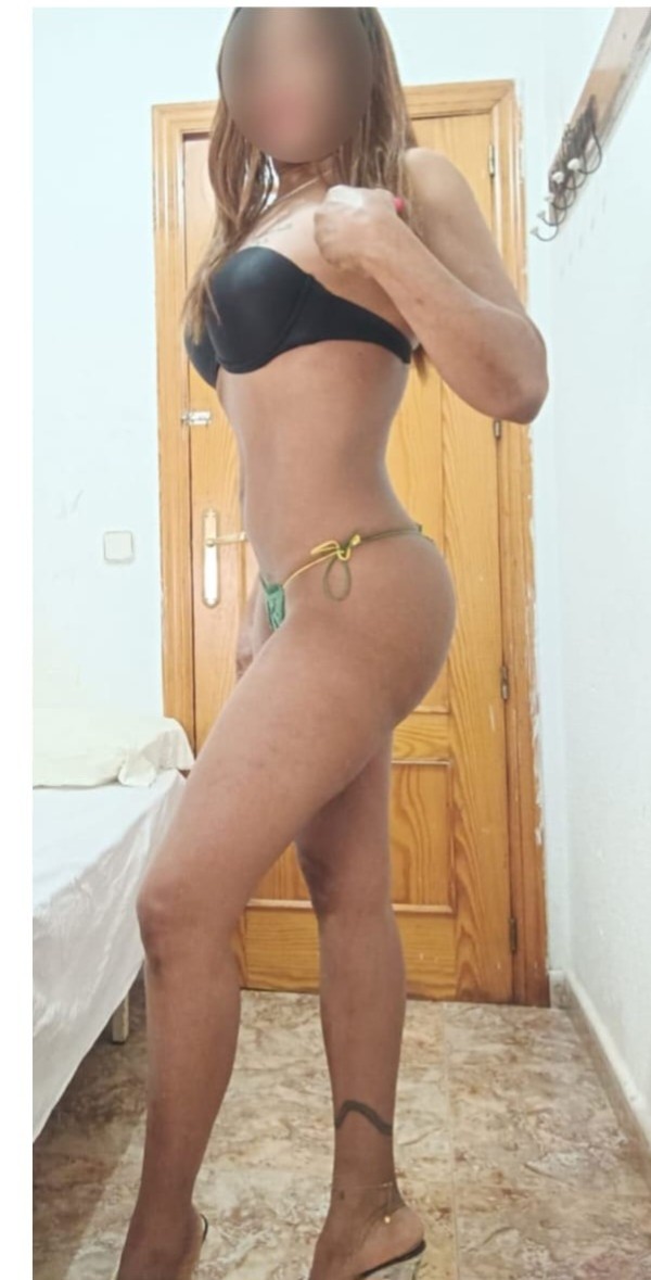 SALIDAS HOTEL COMPLACIENTE TE ESPERO PARA UNA NOCHE DIFERENTE