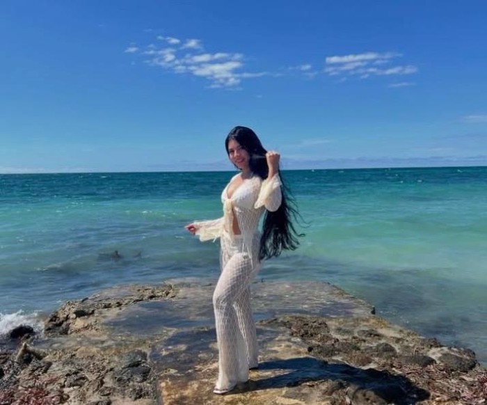 Jovencita fiestera sexy