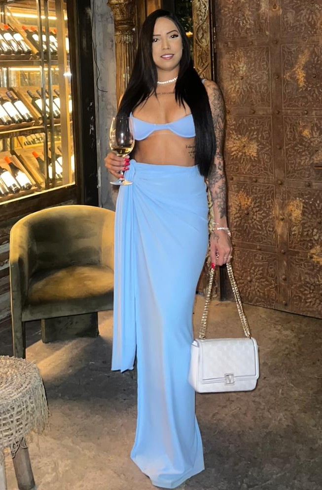 LIA brasileña: morena escort de lujo en Ibiza
