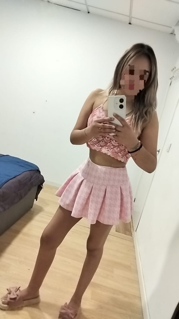 IMPLICADA ,JUGUETONA CON GANAS DE TU RICA POLLA