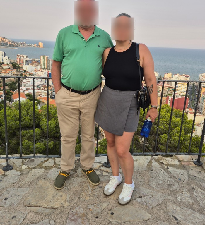 Comparto esposa con chico