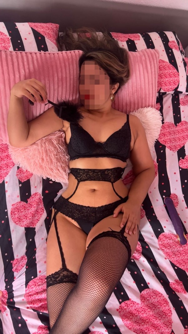 LATINA ARDIENTE