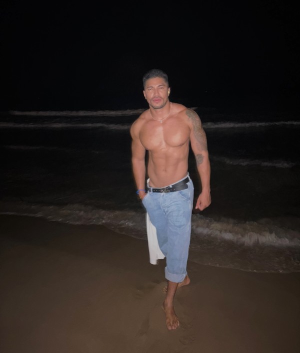 Marlon XXL moreno venezolano