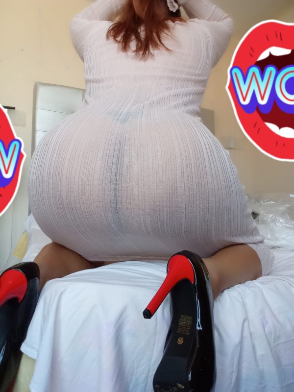 24H DIOSA DEL AMOR SEXUAL APARTAMENTO CON PARKING PRIVA