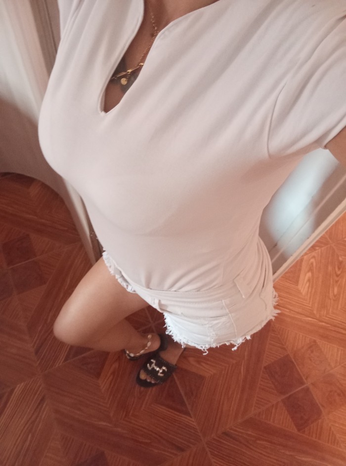 Española 32. .morbosa y cariñosa