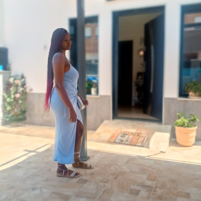 Salomé, Preciosa morena novedad por Alicante