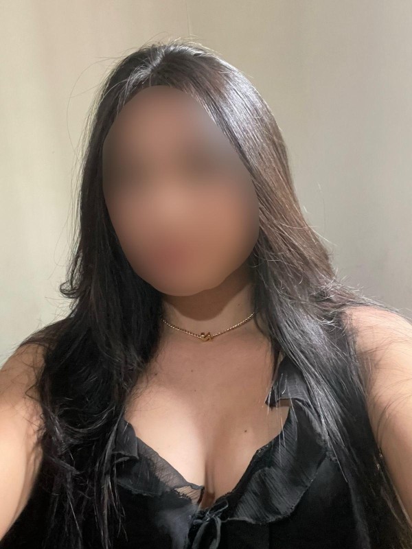 JESSI 24 años, APASIONADA y muy SEDUCTORA…