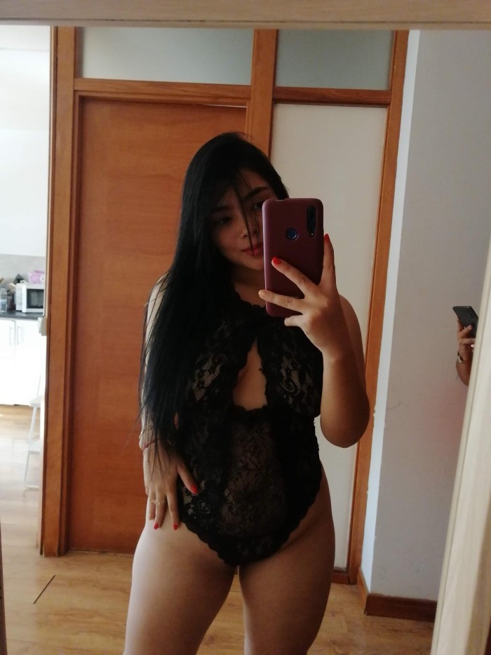 EROTICA, MAMASITA, FIESTERA Y MUY CACHONDA