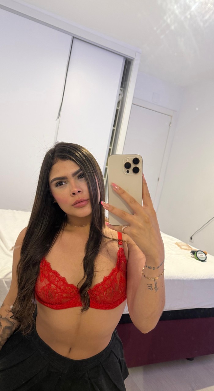 Divertida, cachonda y fiestera