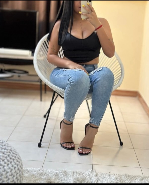 CALENTORRA JOVENCITA, FOLLARME MACHOTES