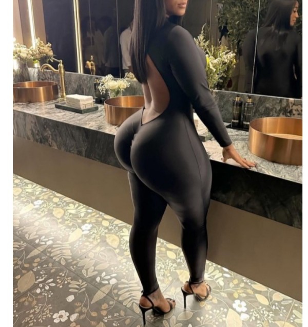 NOVEDA TETONA EN CLUB ROAD BALAGUER