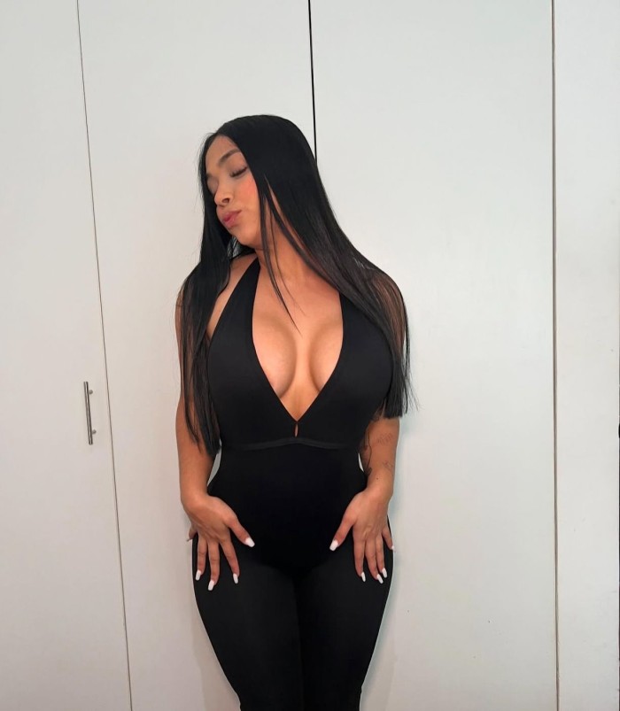 CHICA DISPONIBLE ESTE FIN DE SEMANA EN TU CIUDAD