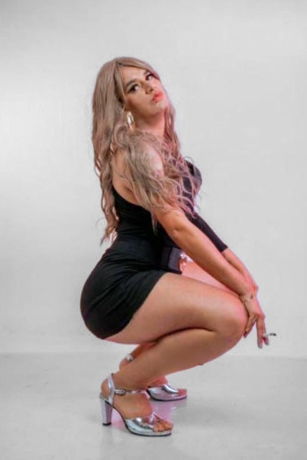 TRANS POLLONA EN DON BENITO