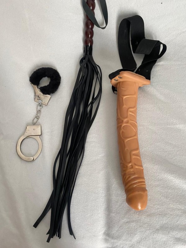 TRANS POLLONA EN DON BENITO