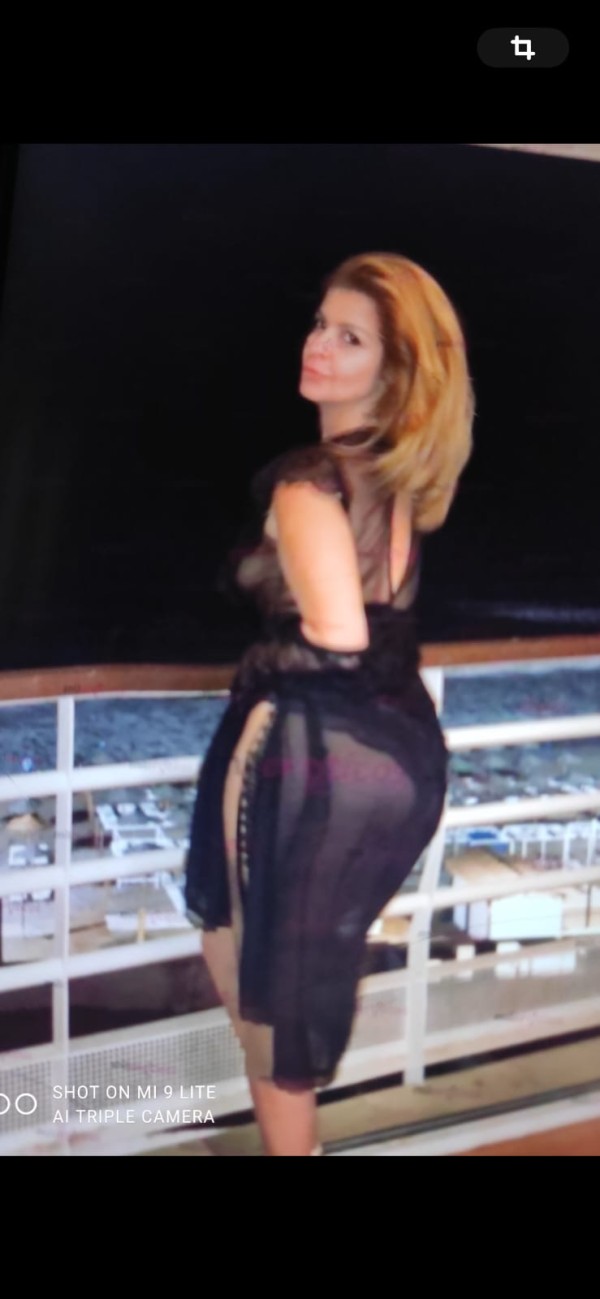 Madurita brasileña con cuerpo de jovencita MARBELLA