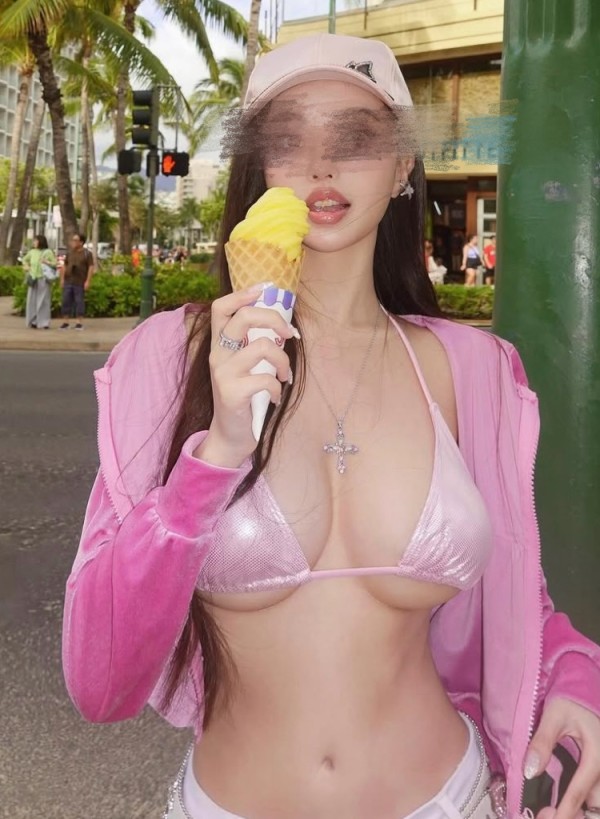 Nueva chica fantástica le gustaS— X— Y Call Me Now