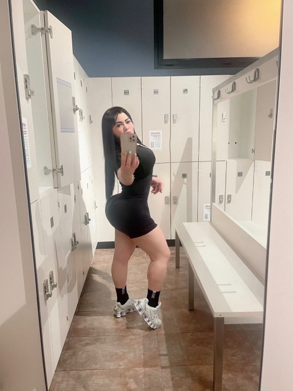 Erika bombomcito imperdible explosiva sensual Pura Candela y placer