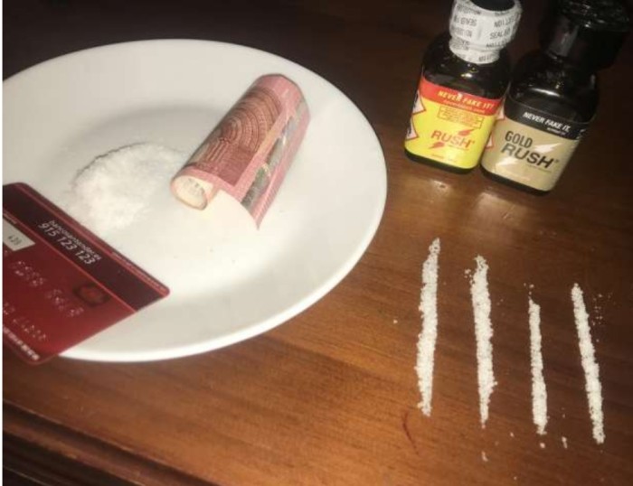 FOLLADORA LECHERA 24H CACHONDA