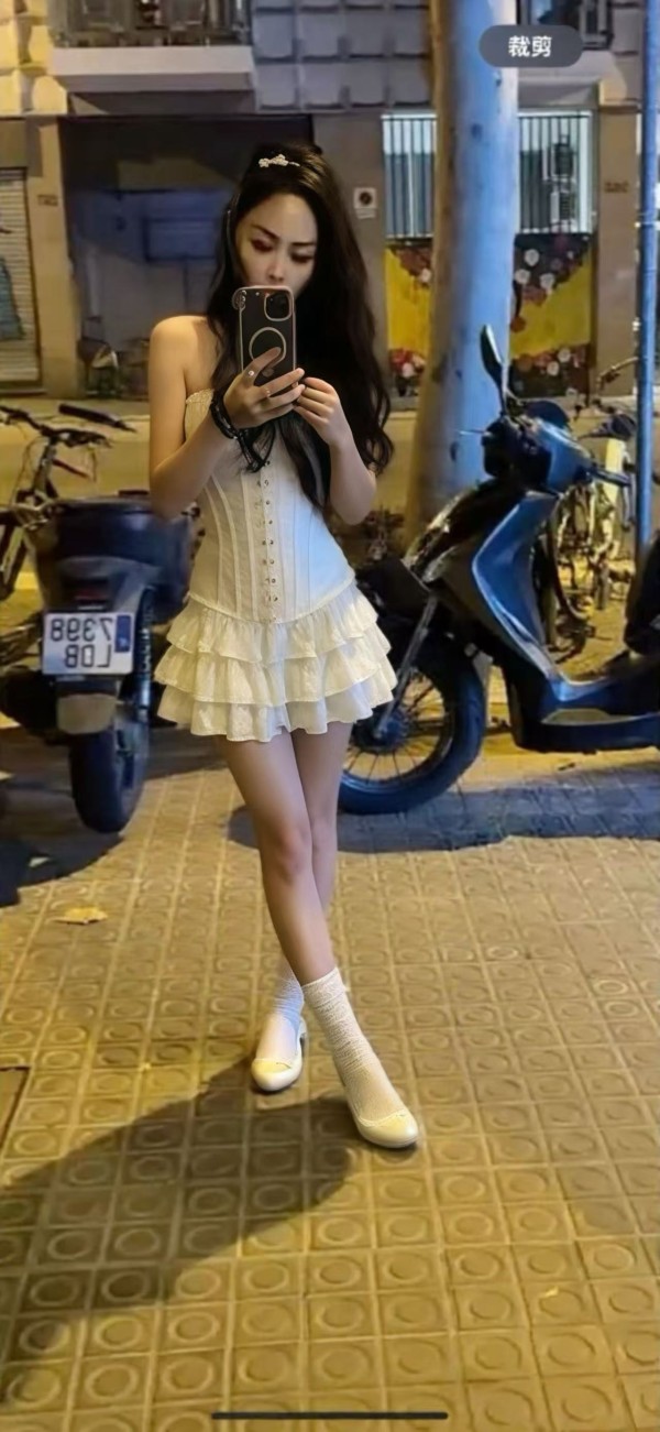 NUEVAS JOVENCITAS GUAPAS SEXYS CACHONDAS Y SALIDAS 24H