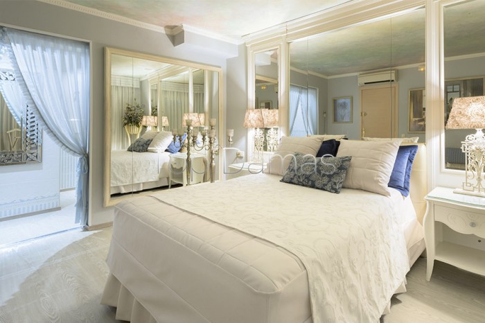 Ana.. jovencita seductora..