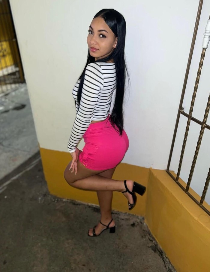 Una de las mejores dando tratos de pareja y más