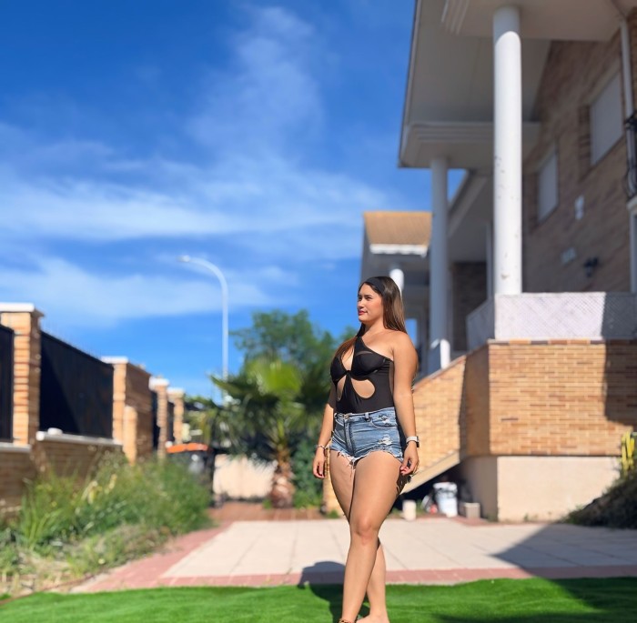 JOVENCITA SENSUAL Y DE BUEN ROLLO