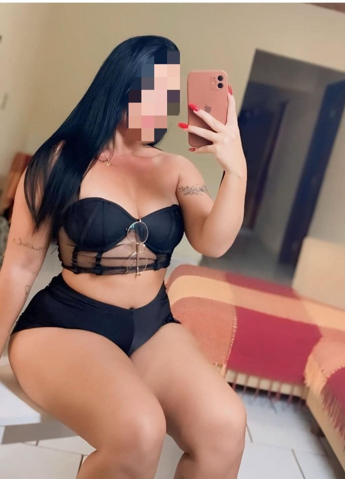 GUAPISIMA ATRACTIVA FIESTERA GUARRILLA