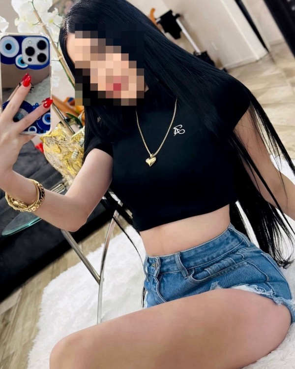 NOVEDAD VALERIA JOVEN ELEGANTE SÚPER CARIÑOSA SOY REAL TE ESPERO