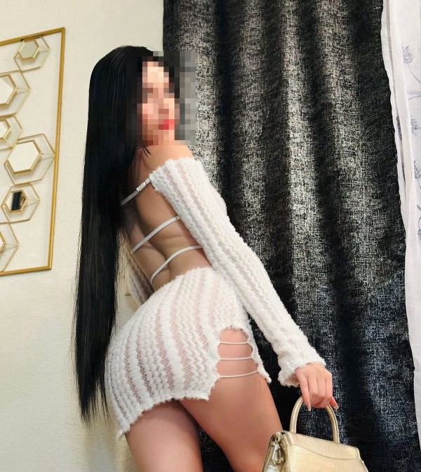 NOVEDAD VALERIA JOVEN ELEGANTE SÚPER CARIÑOSA SOY REAL TE ESPERO