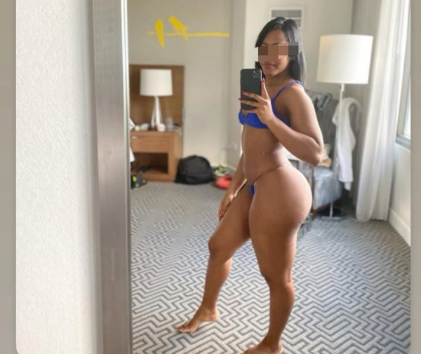 Encantadora y bella mulata