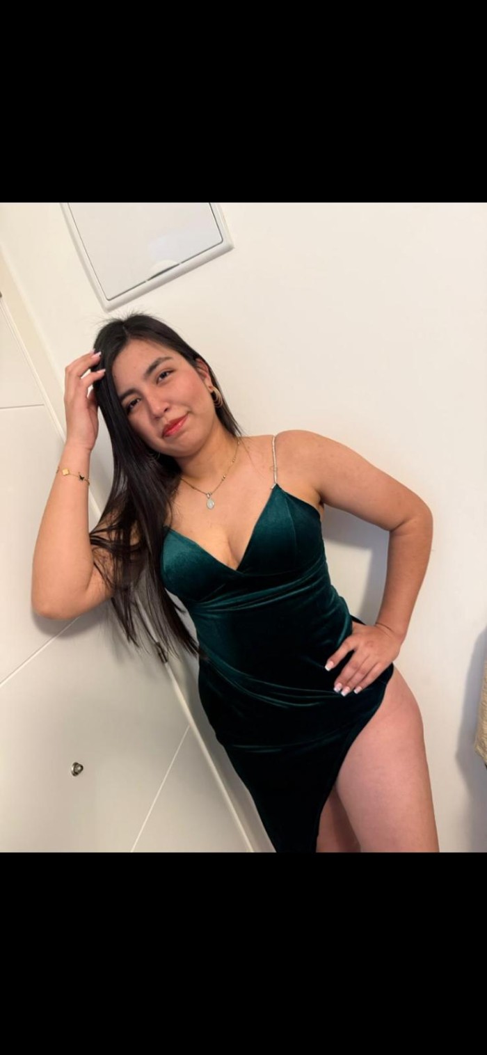 encantadora latina